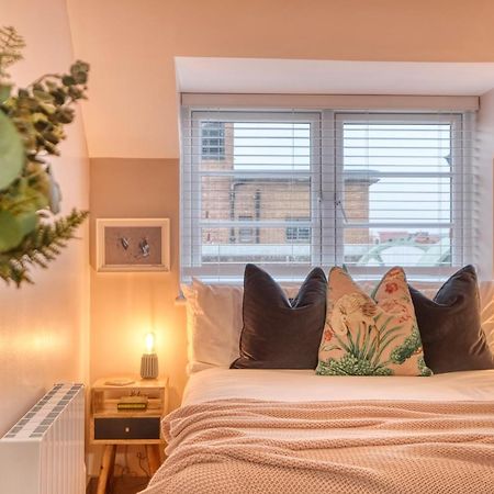The Station Loft City Centre 1-Bed Apartment Worcester Exteriör bild