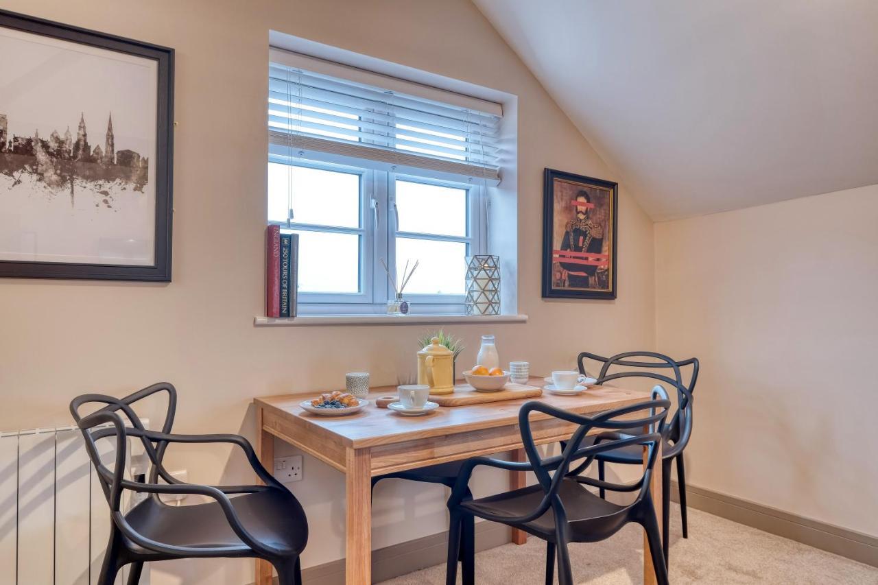 The Station Loft City Centre 1-Bed Apartment Worcester Exteriör bild