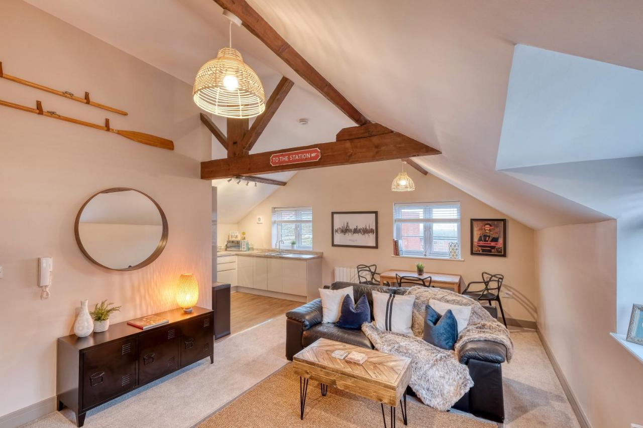 The Station Loft City Centre 1-Bed Apartment Worcester Exteriör bild
